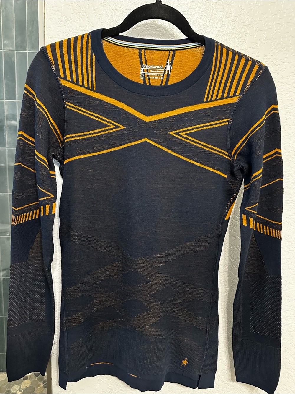 SMARTWOOL Women’s Navy and Mustard Geometric Performance Crew Sweater